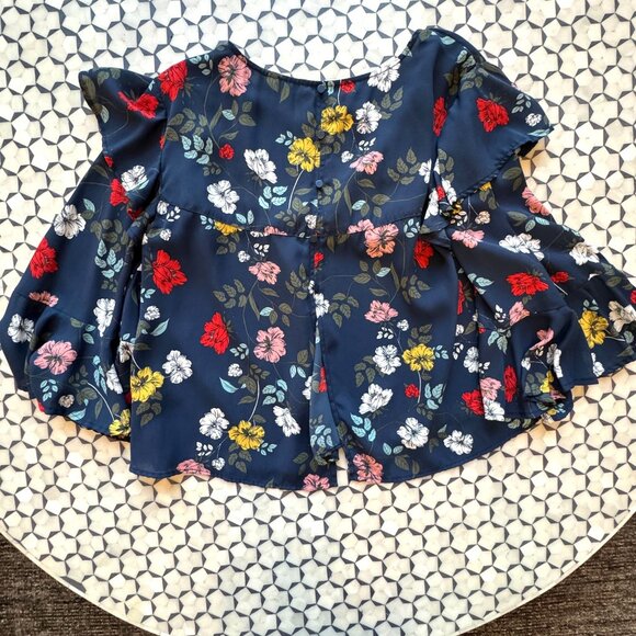 Jack By BB Dakota Floral Print Navy Blouse With Back Buttons & Split  Size M - Picture 2 of 7